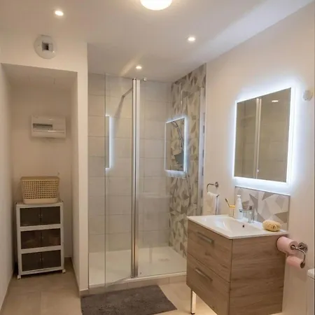 - Quiet & Nature In Apartment Lhommaize